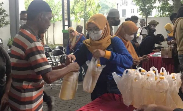 Baznas Kota Malang Menutup Pasar Murah Ramadan dengan Salurkan 1000 Liter Minyak Goreng