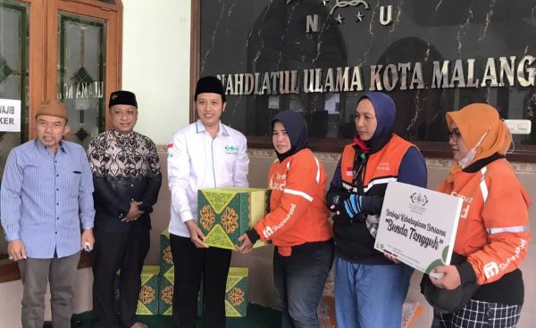 NU Care Lazisnu Kota Malang Berbagi Kebahagian dengan 50 Bunda Tangguh