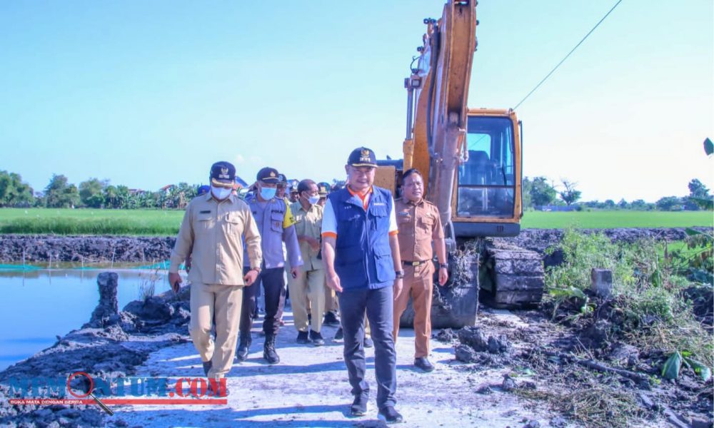 Ratakan Pembangunan Infrastruktur Lamongan, Bupati Yuhronur Realisasikan Program Super Prioritas Jamula dan Dana Dusun