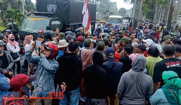 Satpol PP Kota Malang Mulai Halau PKL Berjualan di Kawasan Ijen