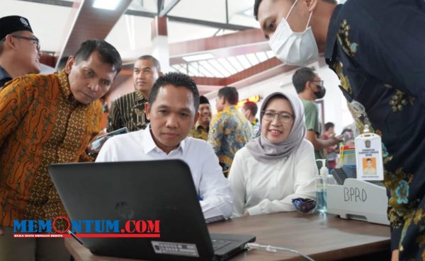 Resmikan Mall Pelayanan Publik Lumajang, Cak Thoriq Targetkan 128 Jenis Pelayanan Dasar Tercover