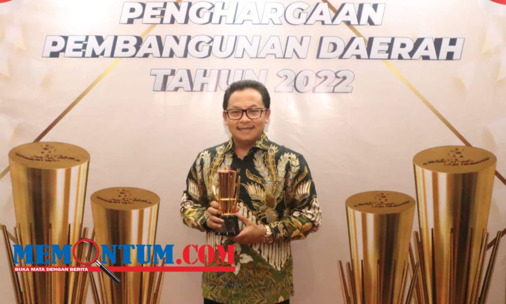 Wali Kota Malang Terima Penghargaan Pembangunan Daerah dengan Predikat Terbaik Ketiga dari PPN dan Bappenas