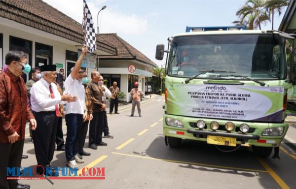 Menteri Perdagangan Lepas Produk Ekspor Ethanol PT Molindo Raya Industrial Lawang