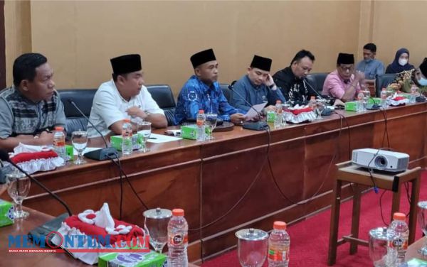 Banggar DPRD Kota Bengkulu bersama TPAD Gelar Rapat Pembahasan Perubahan APBD 2022