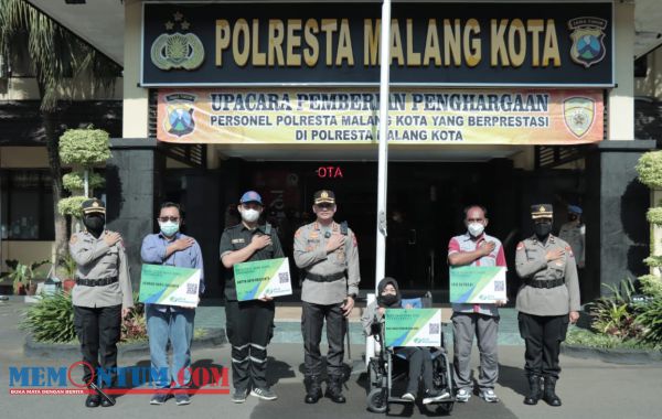 Polresta Malang Kota Berikan BPJS kepada PHL dan Masyarakat