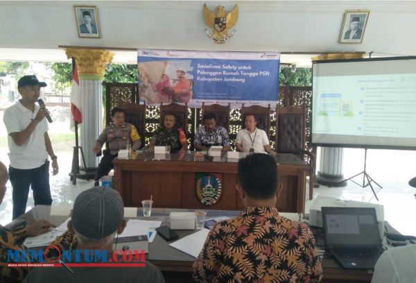 Sosialisasi Safety Pelanggan Rumah untuk PGN di Jombang, Area Head Sidoarjo Ingatkan Soal Pembayaran