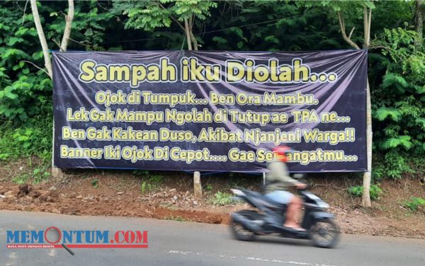 Efek Bau Sampah, Warga Tlekung Kota Batu Pasang Banner di Jalan Pintu Masuk TPA