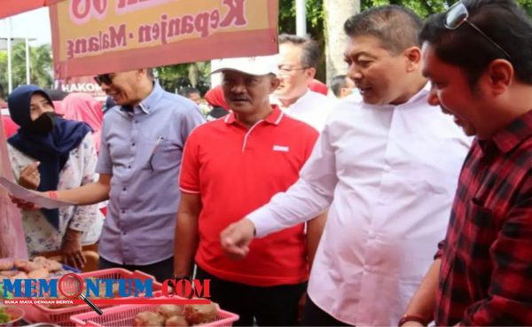 Wabup Didik Meriahkan Pelaksanaan Festival Kuliner Bakso di Halaman Pendopo Agung Kabupaten Malang