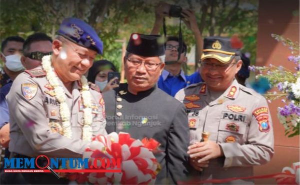 Kabaharkam Polri Resmikan Gerbang Ksatria Cendekia Nganjuk