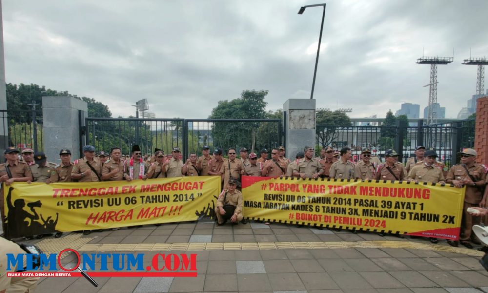 Tuntut Jabatan 9 Tahun, Ratusan Kades di Trenggalek Datangi Jakarta untuk Luruk Kantor DPR RI
