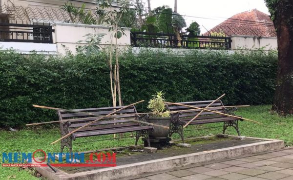 DLH Perkuat Segel Kursi Taman Jalan Ijen Kota Malang hingga Hasil Kajian Diputuskan