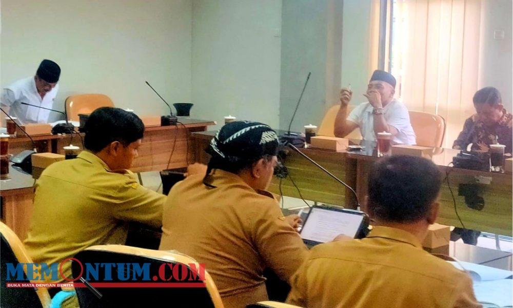 Komisi II DPRD Kabupaten Blitar Raker bersama Mitra Kerja Bahas PAD Kolam Renang Penataran