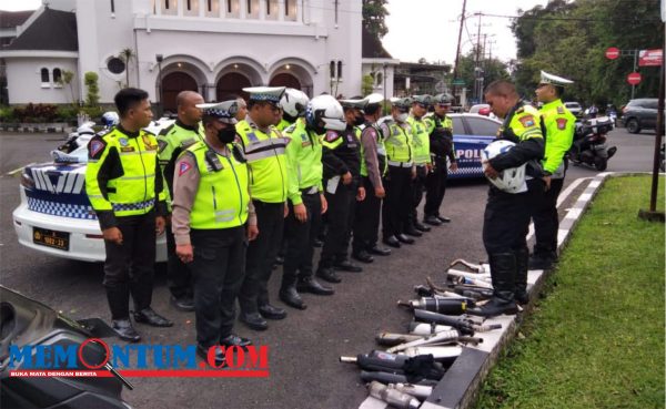 48 Motor Berknalpot Brong Terjaring Razia di Jalan Ijen Kota Malang