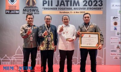 Berdedikasi di Bidang Keinsinyuran, Persatuan Insinyur Indonesia Jatim Beri Penghargaan untuk Bupati Jember