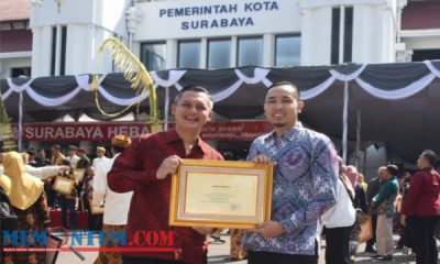 Kontingen PT Gudang Garam Tbk Raih Juara di Parade Budaya Dan Pawai Bunga Surabaya Vaganza 2023