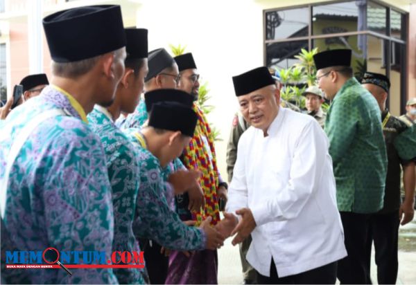 Bupati Sanusi bersama Forkopimda Berangkatkan 1.512 CJH Asal Kabupaten Malang