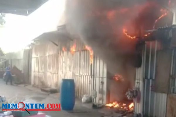 Tiga Kios di Lahan Relokasi Kota Batu Ludes Terbakar